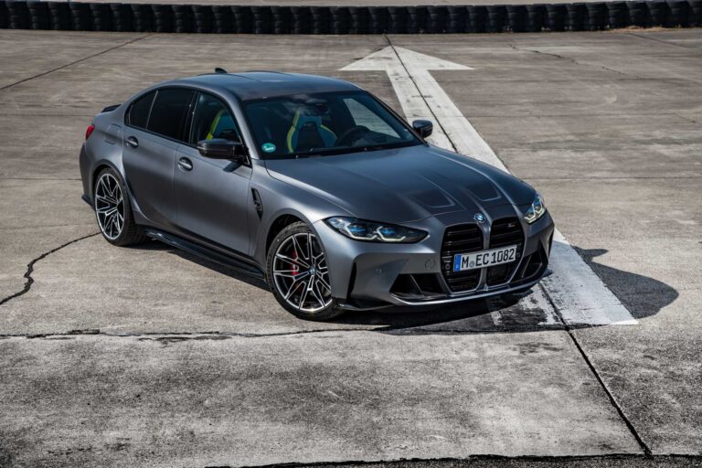 Review M3 Competition: cât de departe merge BMW cu sportivitatea pură?
