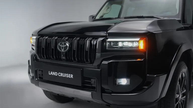 Review Land Cruiser LC250: Noul rege al terenului accidentat. Cum se descurcă pe asfalt și off-road