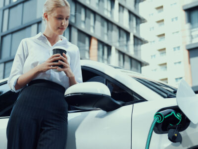 Top mărci auto electrice: Ce producători domină piața și ce modele merită atenția ta