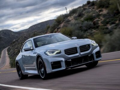Tot ce trebuie să știi despre BMW M2: avantaje și dezavantaje